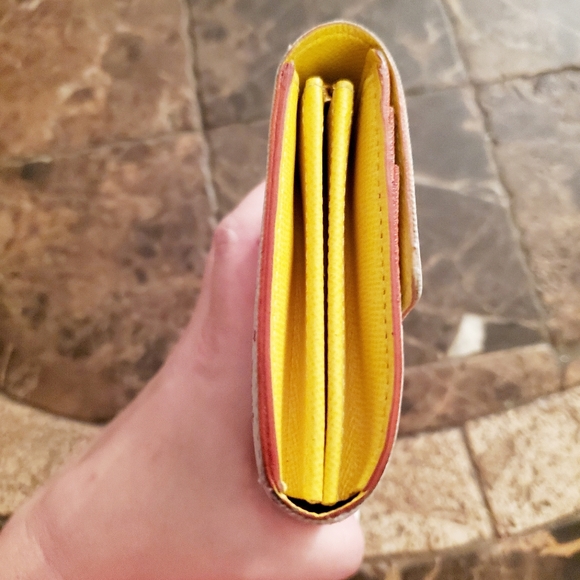 Louis Vuitton White Multicolor Murakami Continental Long Wallet Yellow Interior - Picture 10 of 16